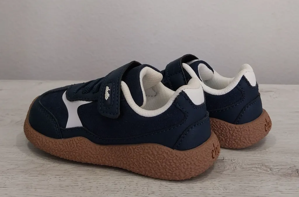 Deportiva chetto marino pequeñas.webp