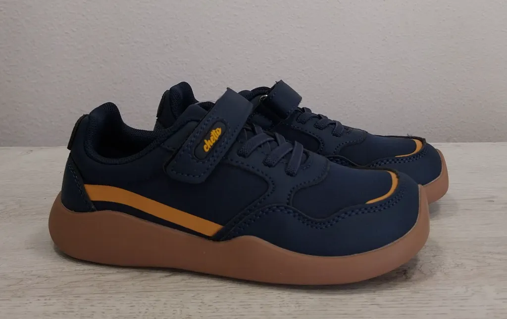 Deportiva chetto marino.webp