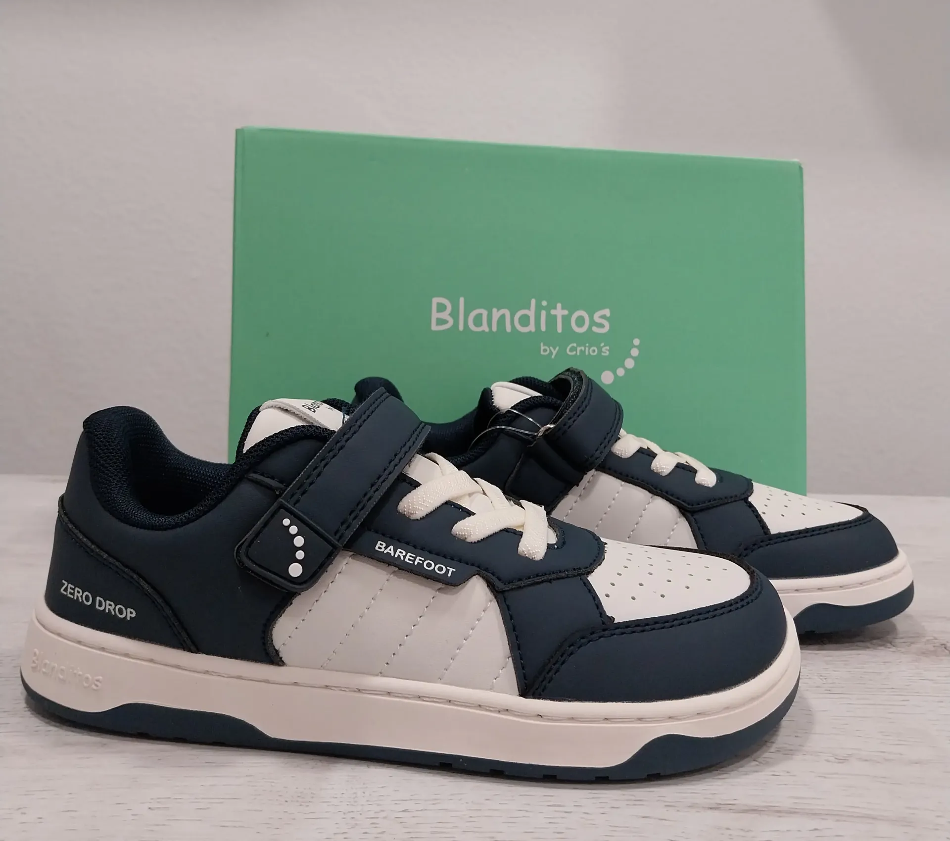 Deportiva blanditos M.Ulises marino